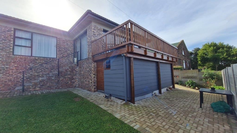 3 Bedroom Property for Sale in Dana Bay Western Cape